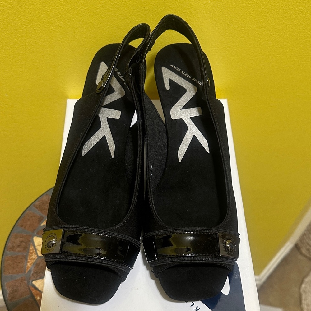 Anne Klein Black Slingback Peep-Toe Sandals with Patent Accent